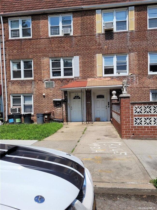 Building Photo - 144-05-144-68 68th Dr