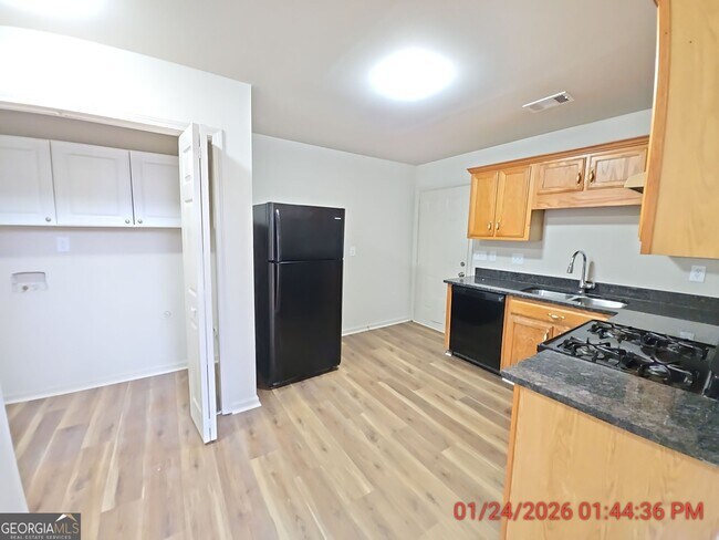 Building Photo - 2669 Deann Dr