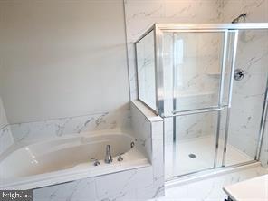 Building Photo - 116 FLAXEN MANE Ct