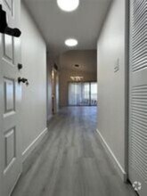 Building Photo - 2880 N Oakland Forest Dr
