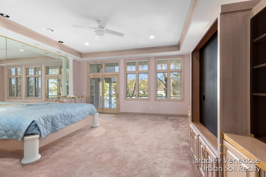 Building Photo - 7635 Sandy Hollow Ln SE
