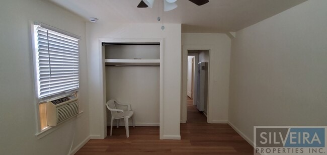 Building Photo - Cozy 2 bedroom 2 Bath Home