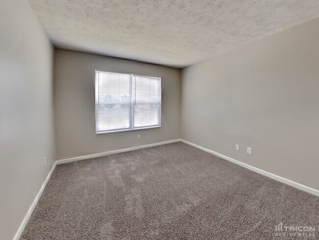 Building Photo - 1607 Blankenship Dr