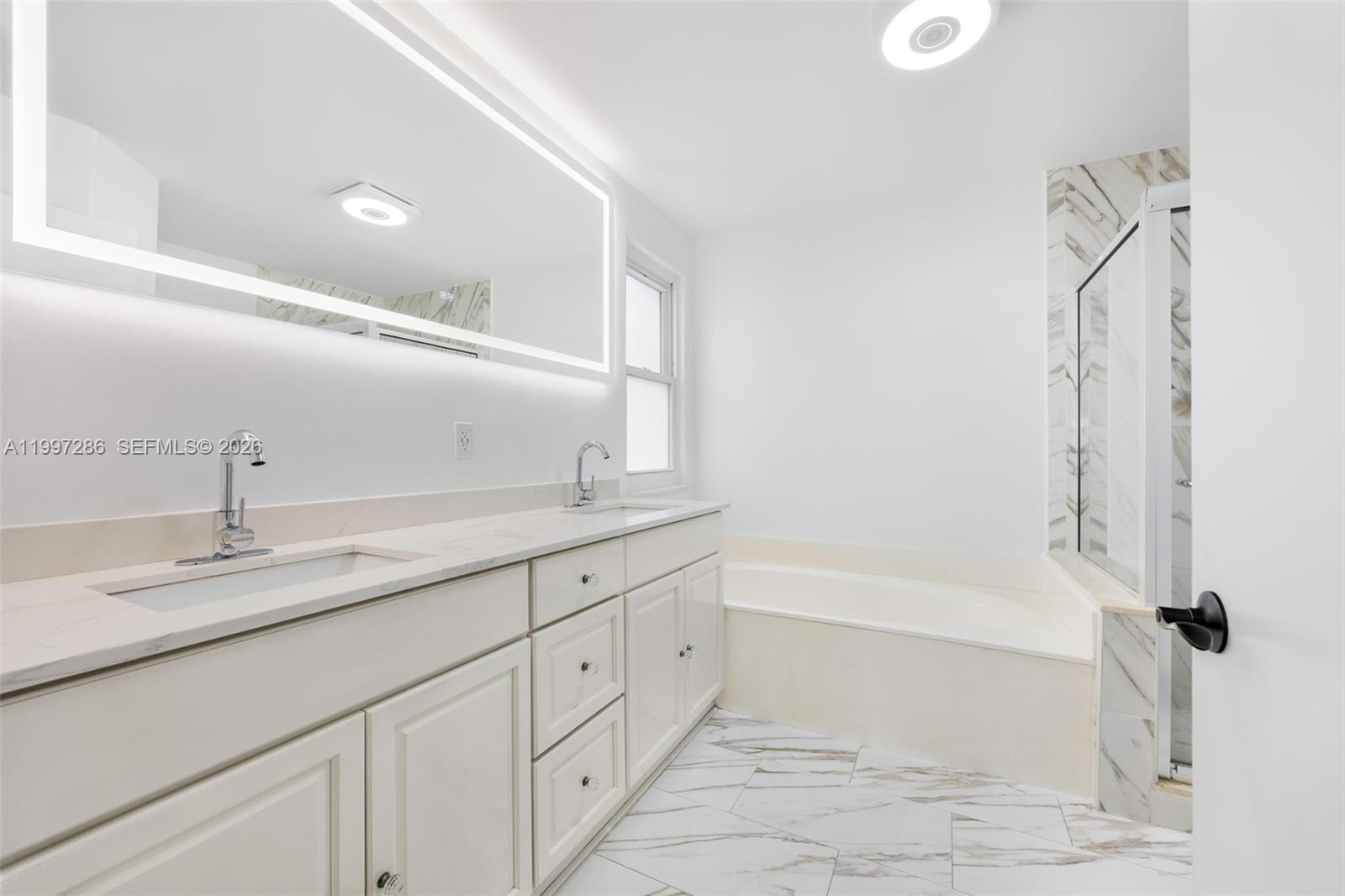 Building Photo - 8317 Bermuda Sound Way
