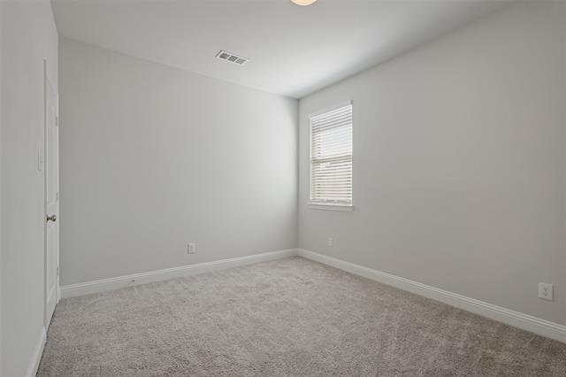 Building Photo - 724 Amenduni Ln