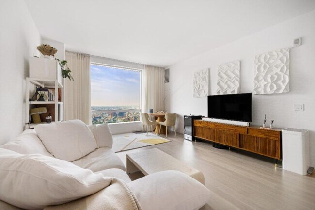 Building Photo - 1 bedroom in Brooklyn NY 11201