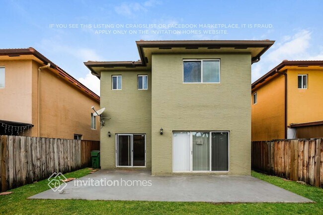 Building Photo - 4102 NE 25th Ct