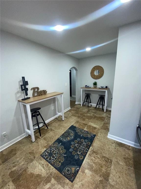 Building Photo - 2133 Pinehurst Dr