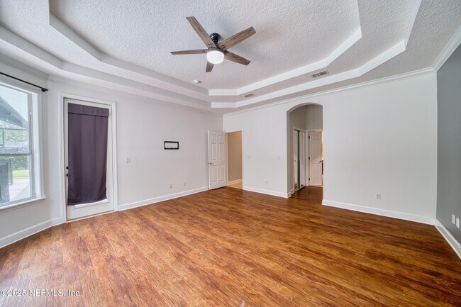 Building Photo - 1440 S Burgandy Trail