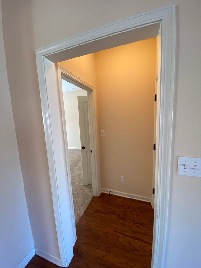 Building Photo - Bartlett 4 Bedroom 2.5 Bath Rental Home in Country Creek Subdivision