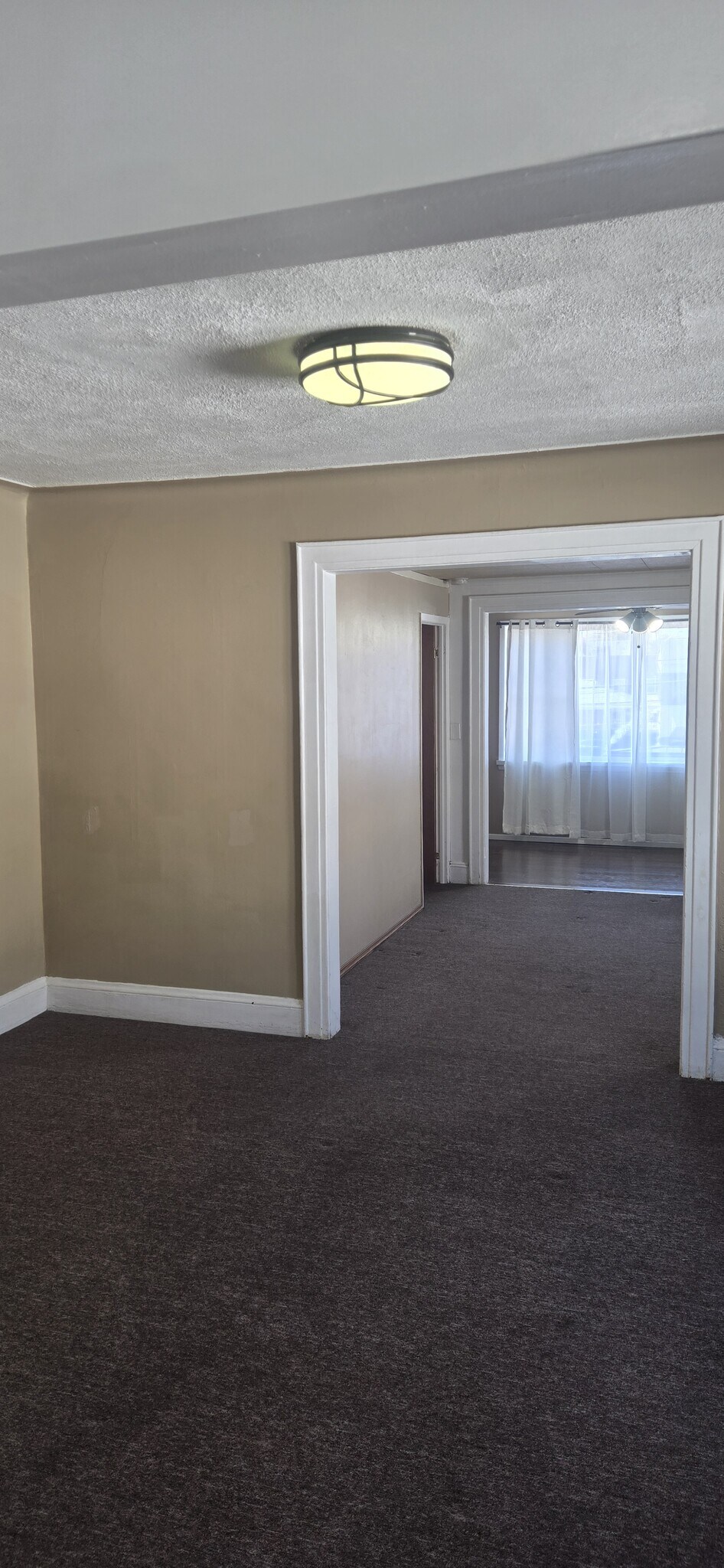 Building Photo - 9431 97th St