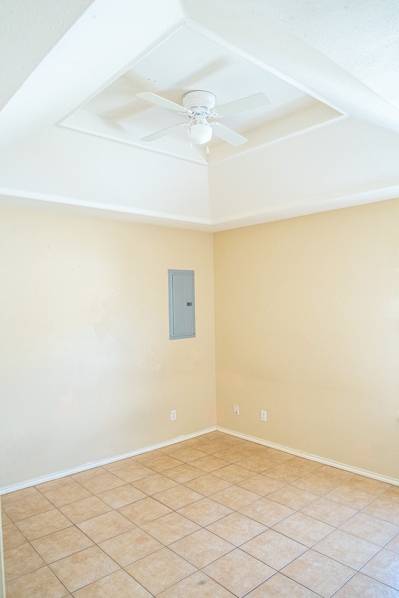 Building Photo - 1007 Cedarwood Dr