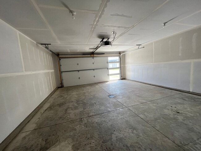 Building Photo - Welcome to Lincoln ND's newest development, Moon Ridge!