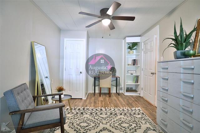 Building Photo - 1625 Burger St