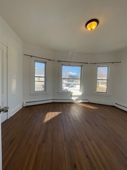 Building Photo - 304 Cumberland Rd