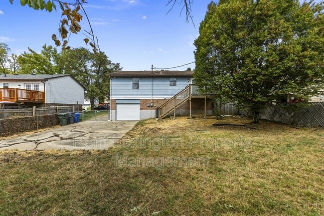 Building Photo - 3609 Sundart Dr