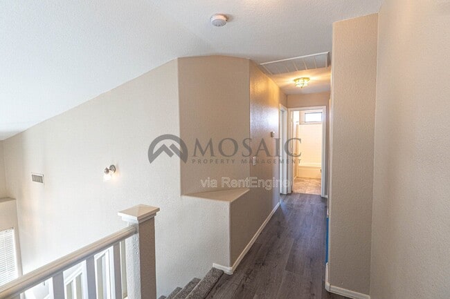 Building Photo - 9304 E Monte Ave