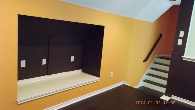 Building Photo - 200 Arbor Creek Dr