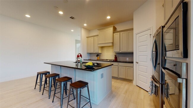 Building Photo - 19034 Paso Fino Pr Ln