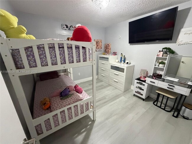 Building Photo - 6878 NW 173rd Dr