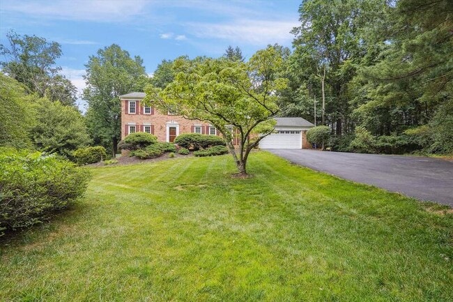 Building Photo - 11403 Bronzedale Dr