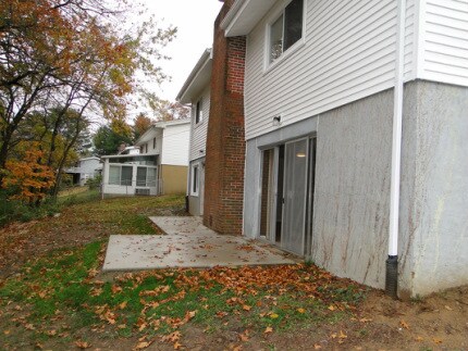 Building Photo - 6930 Birdie Ln