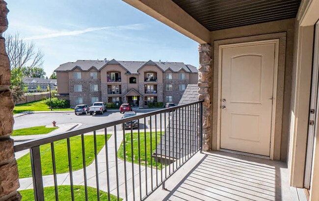 Building Photo - 1045 S 1700 W