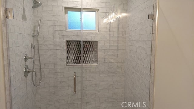 Building Photo - 1858 Euclid Ave