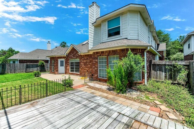 Building Photo - 20419 Cajon Canyon Ct