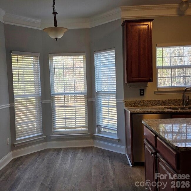 Building Photo - 5840 Timbertop Ln