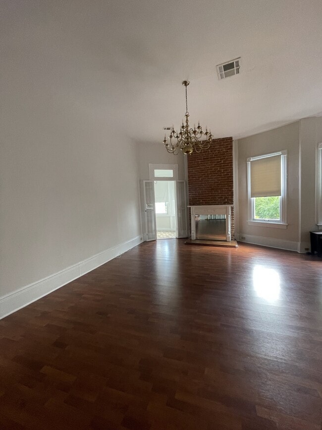 Building Photo - 1034 S Carrollton Ave