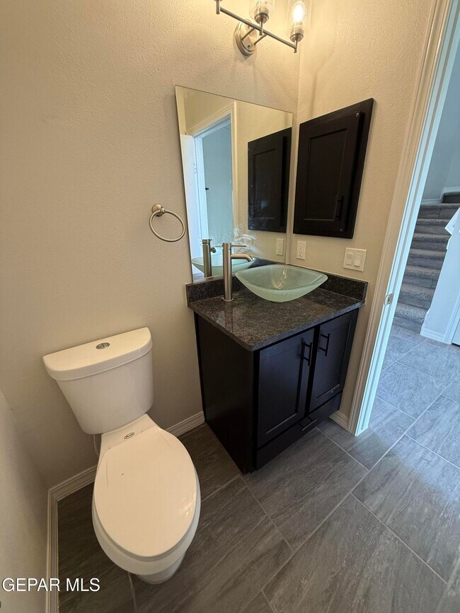 Building Photo - 7412 Rio Rimac Dr