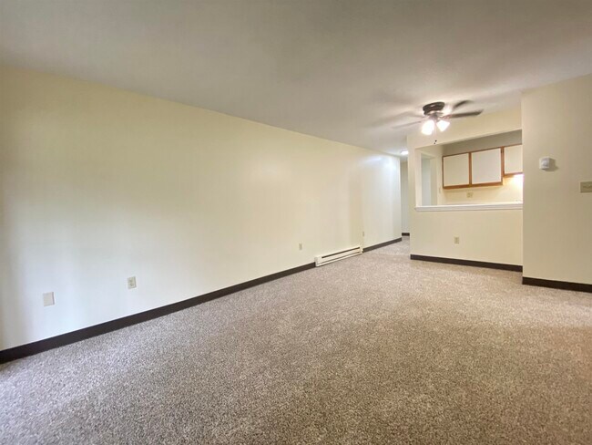 Building Photo - 147 Eastern Ave