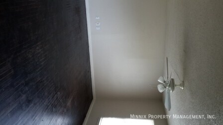 Building Photo - 3902 Uvalde Ave