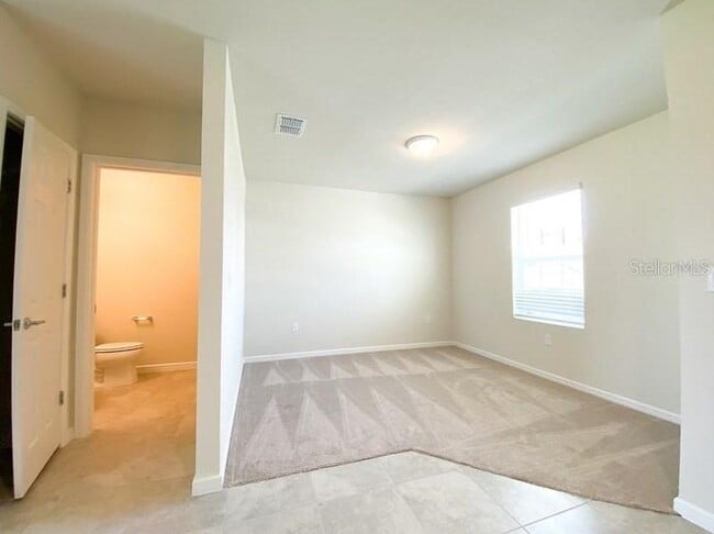 Building Photo - 1579 Aspen Ave