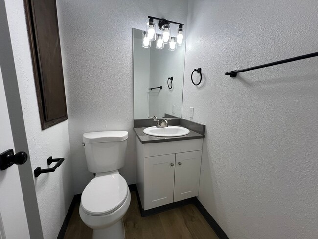 Building Photo - Remodeled 3 Bedroom in Gresham