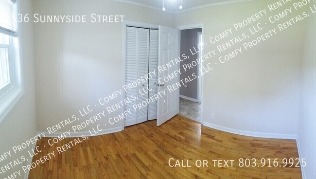 Building Photo - 536 Sunnyside St