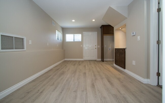 Primary Photo - 2 Bedroom, 1 Bath with view of the Bay in charming Cuesta by the Sea