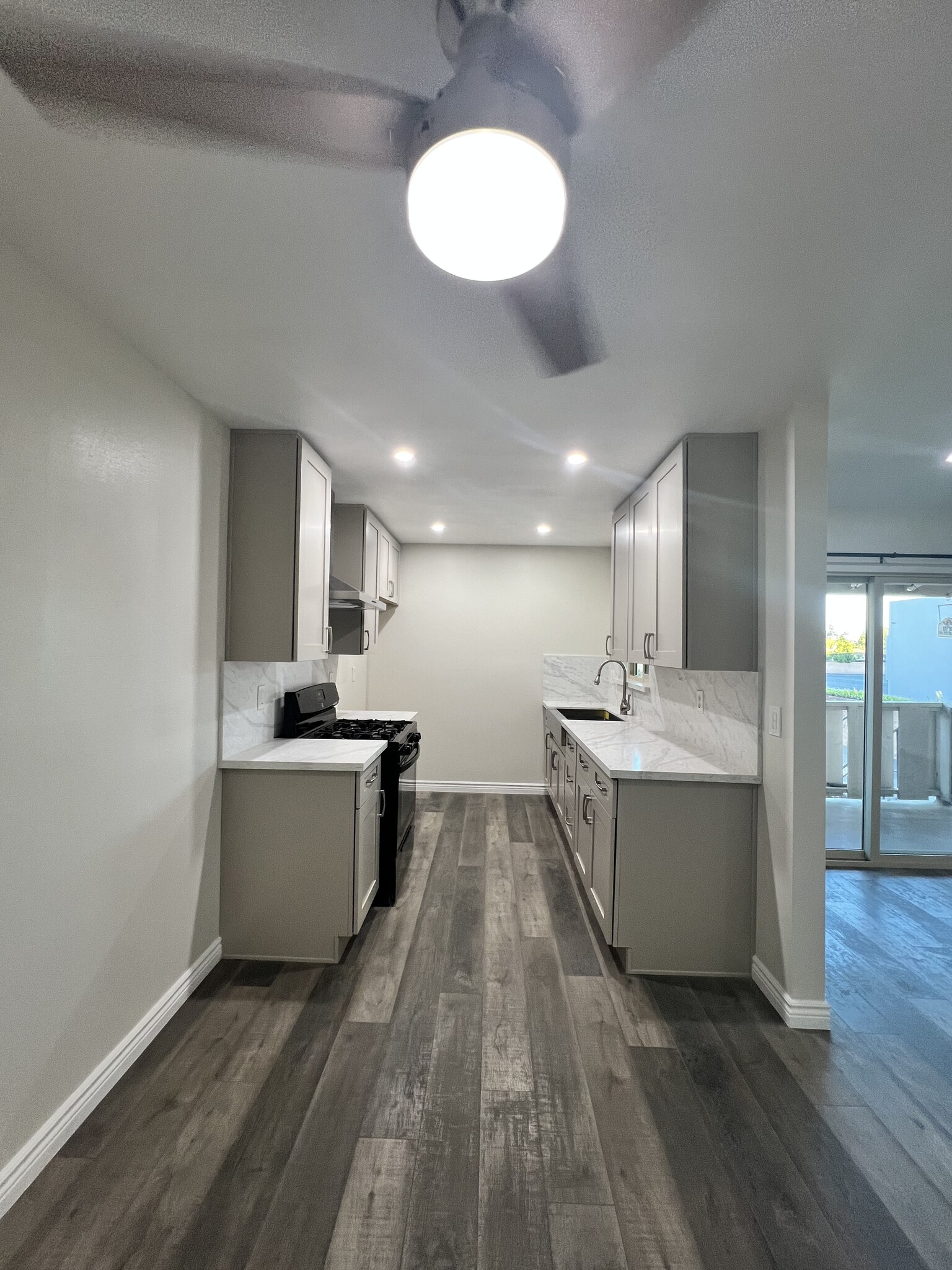 Building Photo - 10730 Droxford St