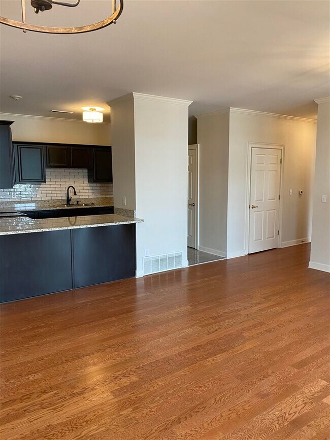 113 Harbor Town Square 113 Harbor Town Square Memphis TN 38103