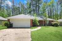Building Photo - 330 Trace Harbor Rd