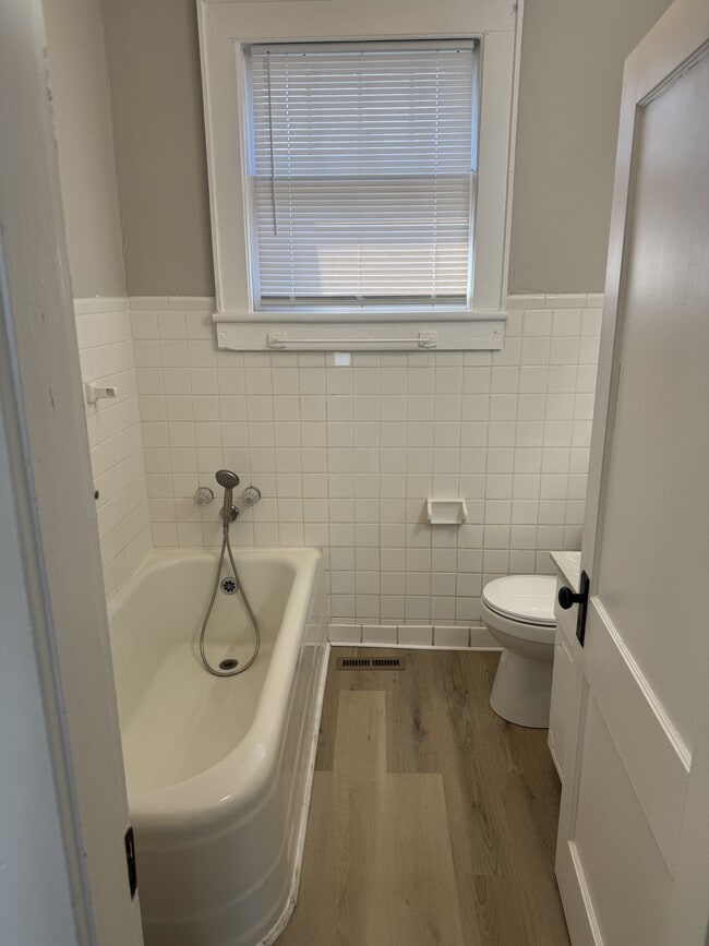 Building Photo - 4303 14th Ave