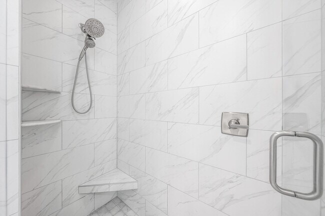 Building Photo - 229 Windrow Way