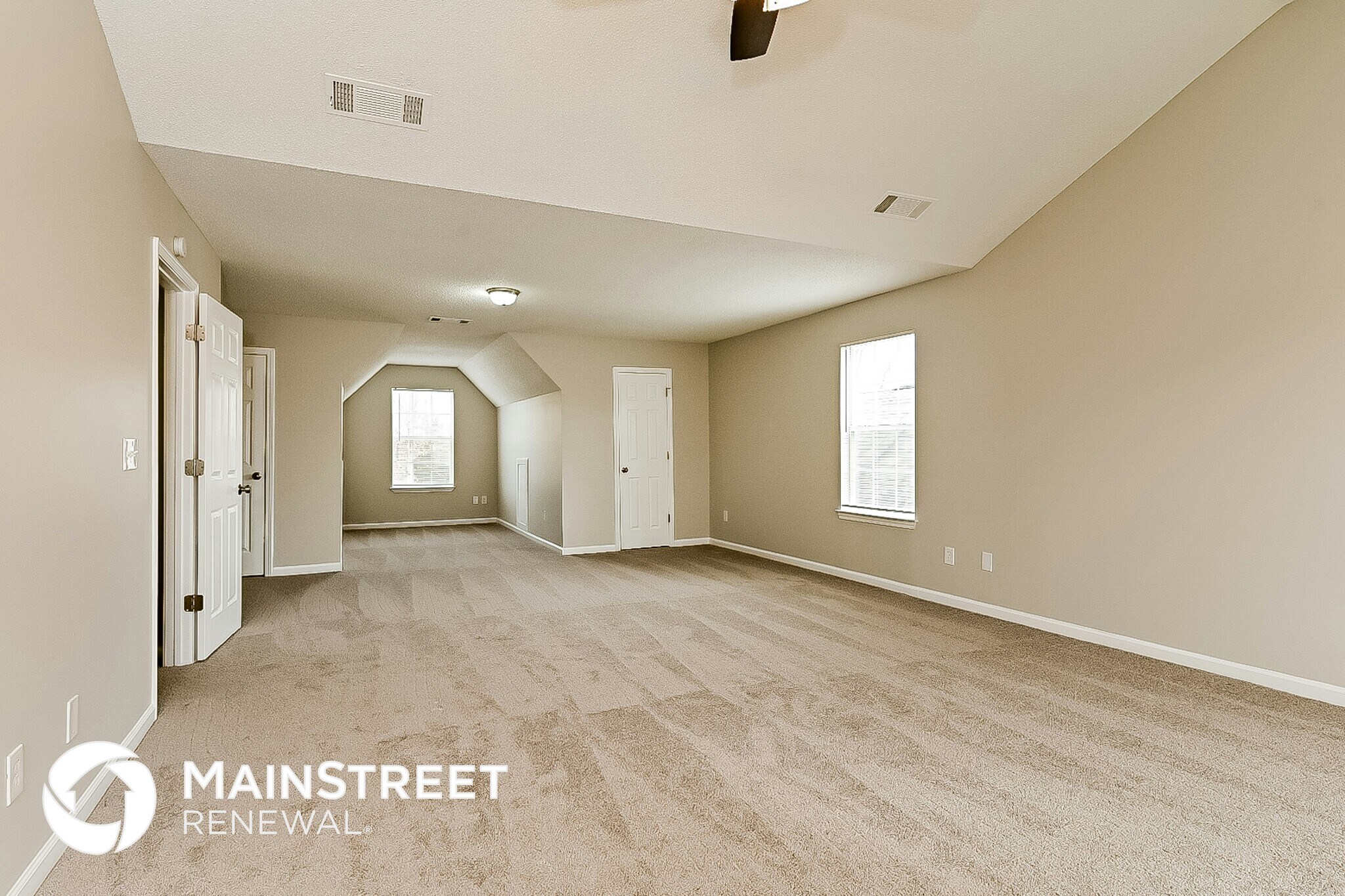 Building Photo - 1653 Deer Crossing Cir