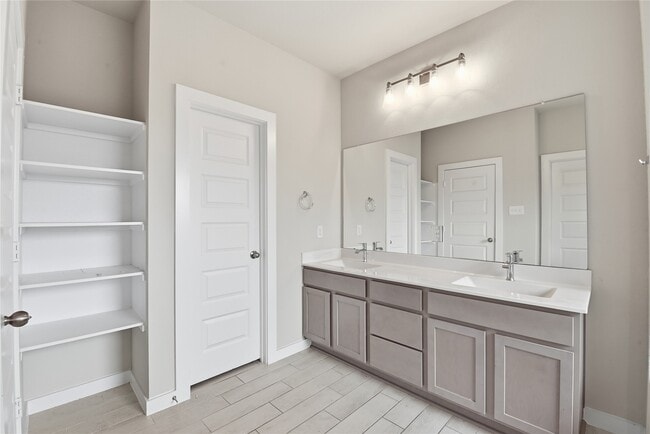 Building Photo - 3214 Brush Willow Ct