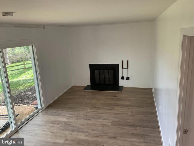 Building Photo - 18917 Alpenglow Ln