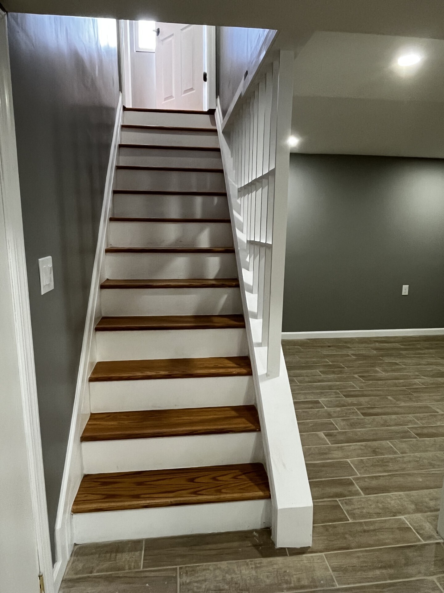 Building Photo - 280 S Boulevard