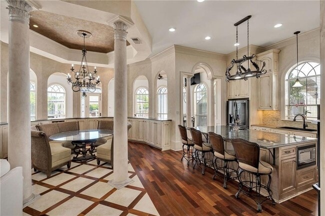 Building Photo - 21013 Waterfront E Dr