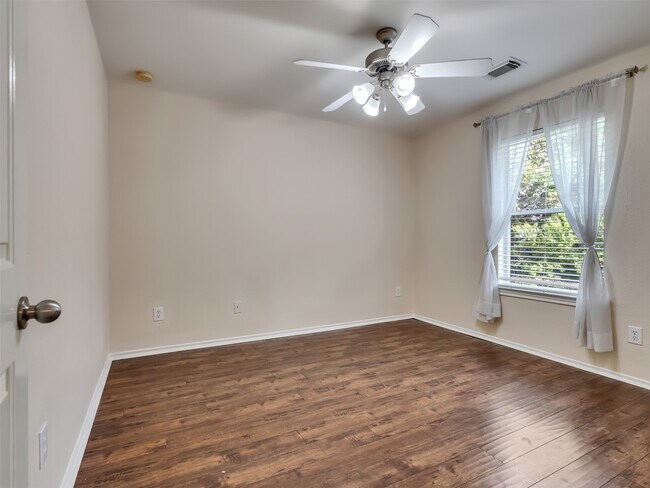 Building Photo - 4203 Keystone Tr
