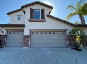 Building Photo - Great 4 Bd/3Bth in the San Marcos Santa Fe...